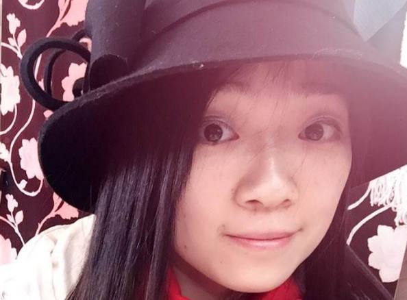 她19岁怀孕，嫁给了比自己大31岁的老公，如今36岁依旧貌美如花