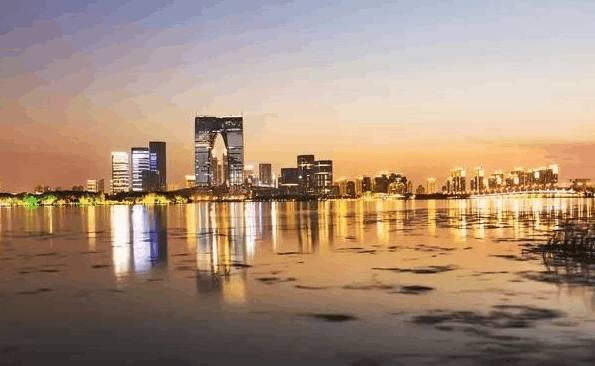 广东和江苏哪个省发达程度更高?