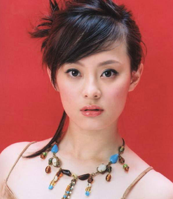 赚钱能力最强的4位女明星:刘涛4年赚38亿,赵丽