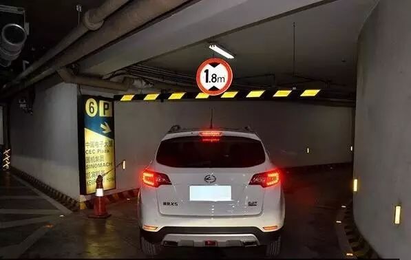 在地下停车场跟地面停车有什么不同?要注意哪