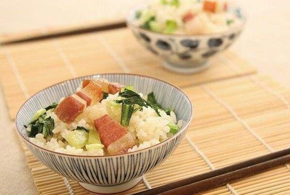 经常吃剩饭剩菜对身体有害吗? 听听专家给出的