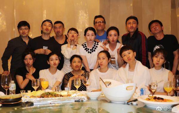 北影96班同学聚会 ，名副其实的明星班，黄晓明、祖峰、颜丹?..