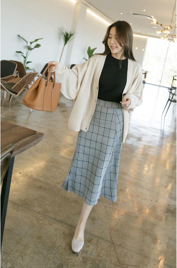 2018年流行的复古格子裙搭配,穿起来非常优雅