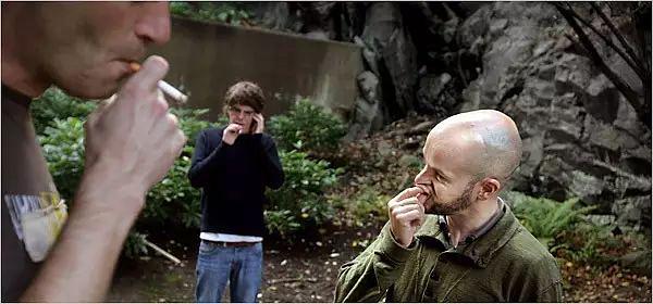 唇烟才是最性感的吸尼古丁方式