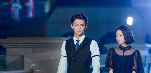 李溪芮开年两部新戏上映,网友:应该是她火的时