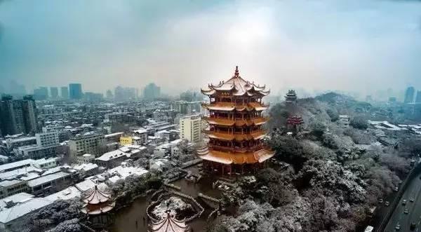 转发收藏!国内六大房车旅行线路,不可错过!