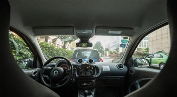 戴姆勒智行（中国）荣获中国财经峰会2017年度影响力企业大奖