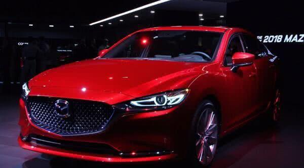 马自达终于要翻身，全新平民轿跑比奥迪A4L还亮眼，13万完虐思域