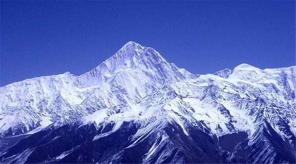 中国相对高度最高的山峰, 比珠峰还要险