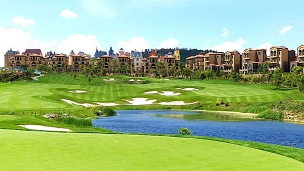 云南曲靖金麟湾爱情小镇:打造中国的普罗旺斯