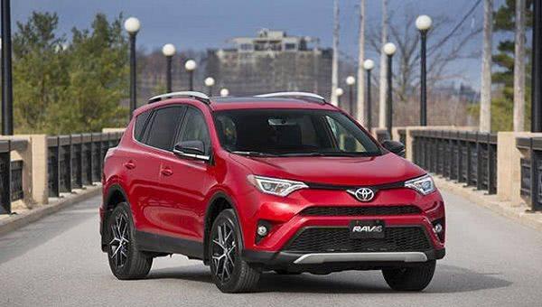 世界销量最高的SUV，比大众途观靠谱，堪称城市SUV鼻祖