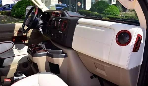 高端大气上档次!至尊必备——福特E350房车