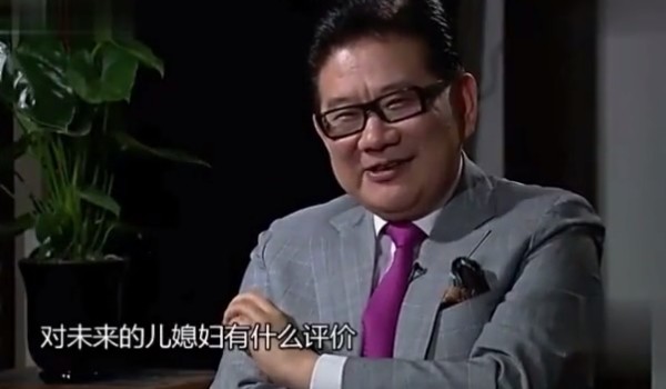 罗晋自曝准备在北京上海买房,父母对唐嫣非常