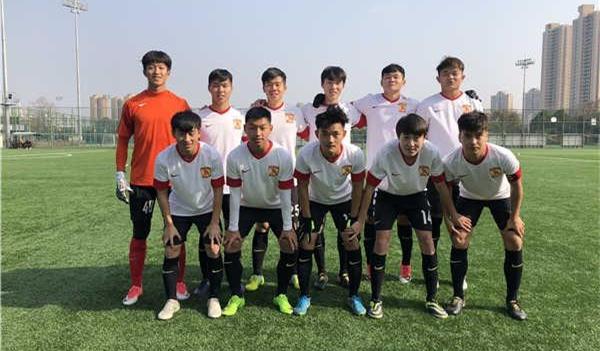 赛场见! 恒大5比0狂胜国安, 没有奥巴梅扬这次