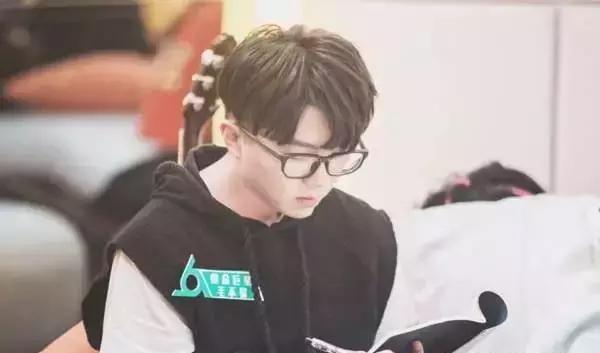 《明日之子》毛不易的歌,道尽人生所有!