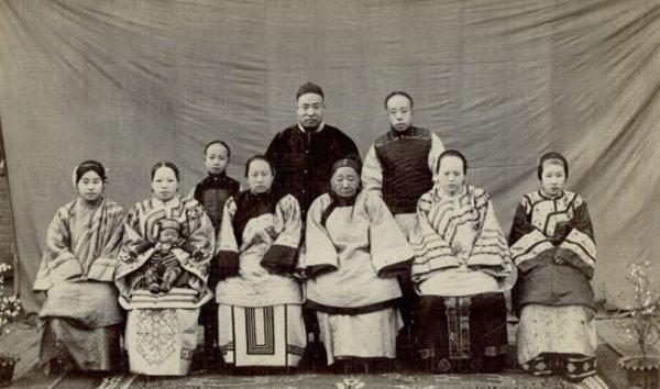 中国古代一夫一妻多妾制形式背后
