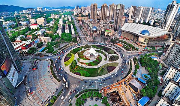 为什么总有许多二,三线省会城市喜欢和武汉比?原因可能是这样