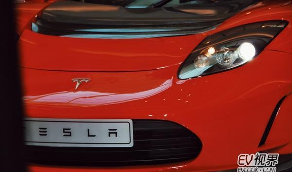 实拍特斯拉Roadster Sport 中国首次亮相