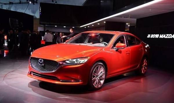 马自达6终于来了，颜值高空间大，售价17万，碾压雅阁不输凯美瑞