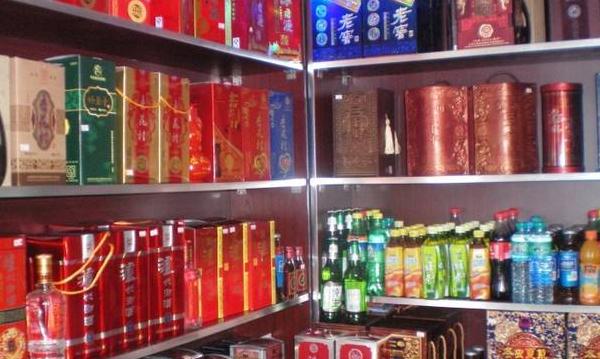 农村人过年走亲戚, 都拿什么东西? 第3种有风险