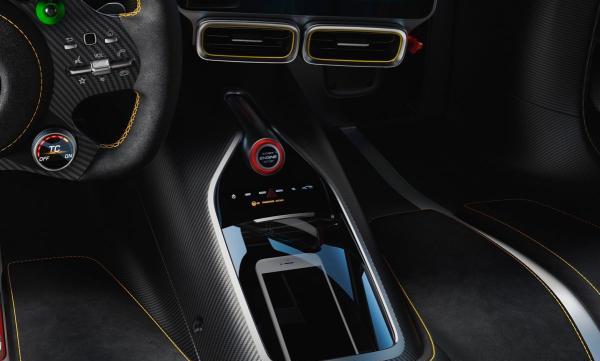 奔驰9-11发布的1000马力1.6升V6引擎混动超跑