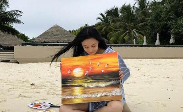 细数娱乐圈中的“画家”，这几位明星最会画