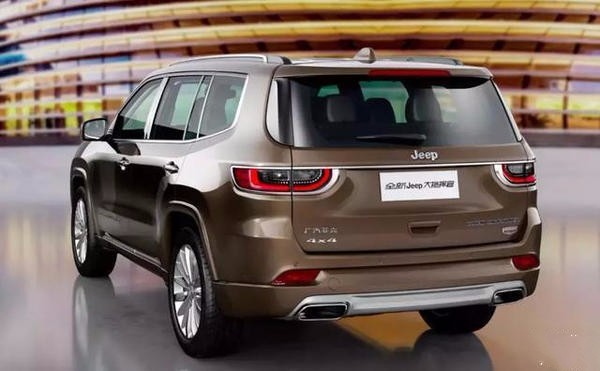 Jeep大指挥官内饰曝光!给你不一样的Jeep车!