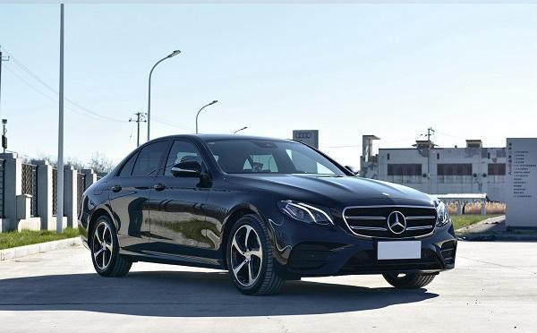 奥迪A6L最怕它，拥有3.0T V6+9速变速箱，增加多项实用配置