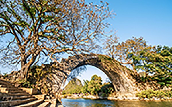 如何用PS将一张模糊不清晰的照片快速处理变