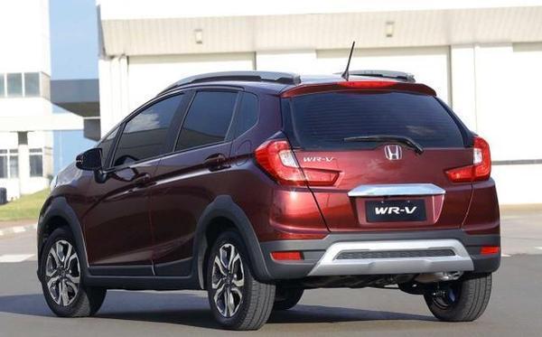 4万左右小型suv,3万一4万新车长安汽车 宝骏五菱都注意了,这款本田小型suv1.5t高配四驱,起步或7万多