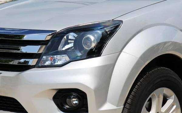 售价11万，2.0T引擎+四驱系统，上市6年无人骂