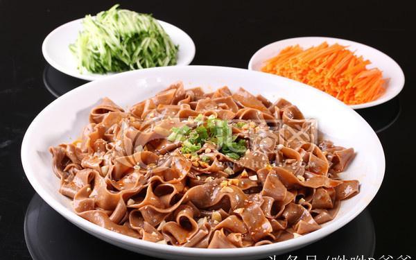 树皮可以吃吗?教你一招,树皮秒变美食