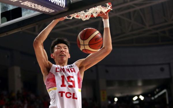 中国男篮现役球员,哪五个人组一队,能跟NBA最