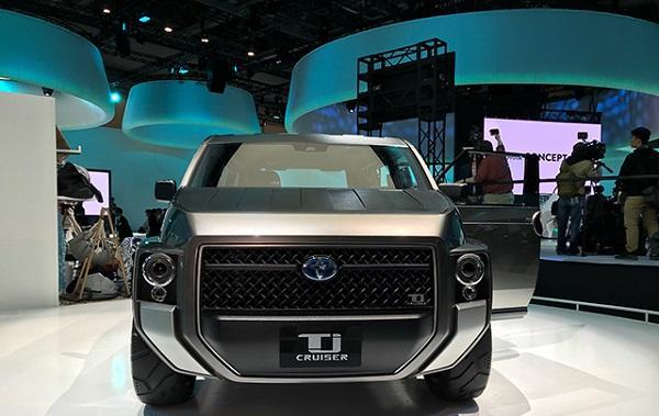 丰田推出“方盒子”SUV，比普拉多更霸道，空间变化魔幻