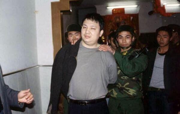 中国10大毒枭,第一贩卖冰毒18吨,创下世界纪录