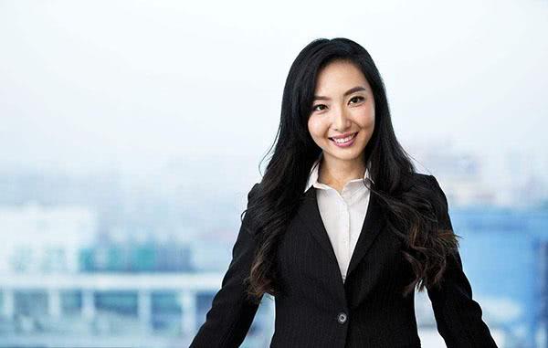 95后美女销售晒出月入过万的工资单,网友:卖房