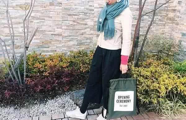 围巾上的标签需不需要剪掉,大部分人不知道