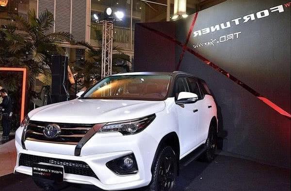 丰田纯进口小普拉多只要20万？丰田这次终于开窍了！