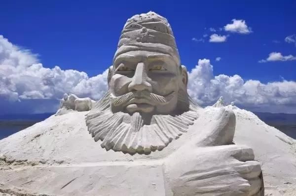 青海茶卡盐湖究竟有多美！被人称作“天空之城”，附攻略