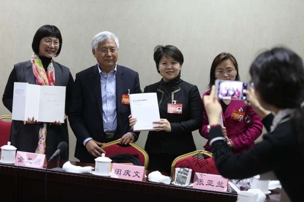北京市人大代表闵庆文:保护农业文化遗产写入"发展报告"