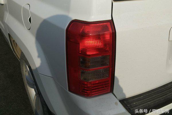 Jeep-自由客 2014款 2.0L 运动增强版,运动能力十足,男人的选择