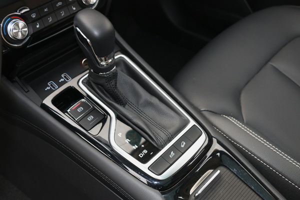 一石三鸟的1.6L+CVT 荣威RX3变速箱技术解析