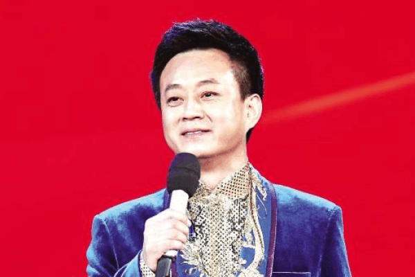 朱军无缘央视春晚,得知退出真相后,网友纷纷支持他!