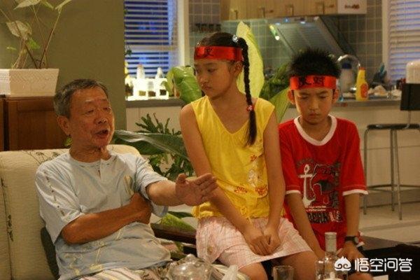 《家有儿女新传》中, 关晓彤是从第几集出现的