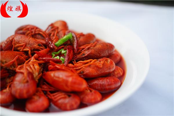 秋冬小龙虾进入营销淡季,龙虾店只能坐以待毙