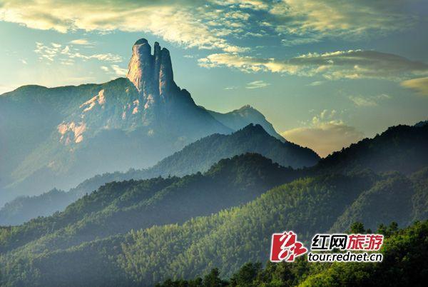 湖南推出15个"秀美林场" 春游胜地宁远九嶷山上榜