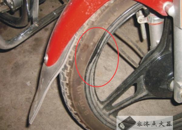 轮胎钢圈变形损坏肿么办,不用急,自己就能搞定