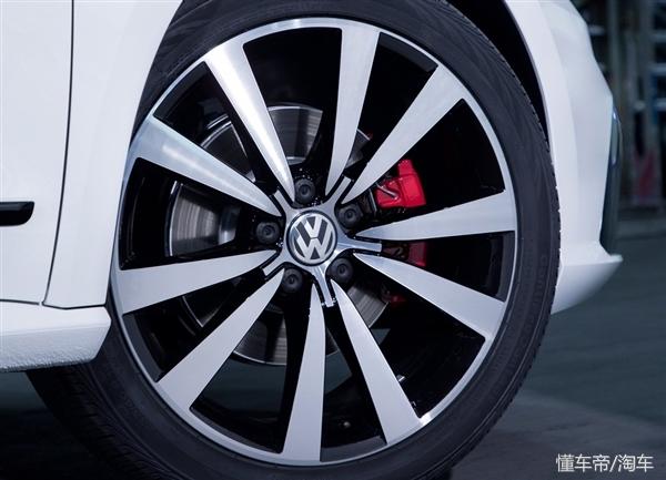 全新帕萨特GT亮相 外观帅 配3.6L VR6发动机