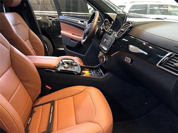 2018款奔驰GLS450全地形高端SUV!