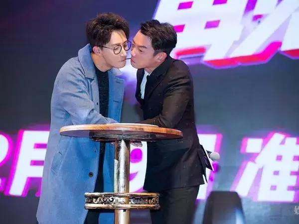 前任3哭的人,不是因为电影感人,而是被自己强